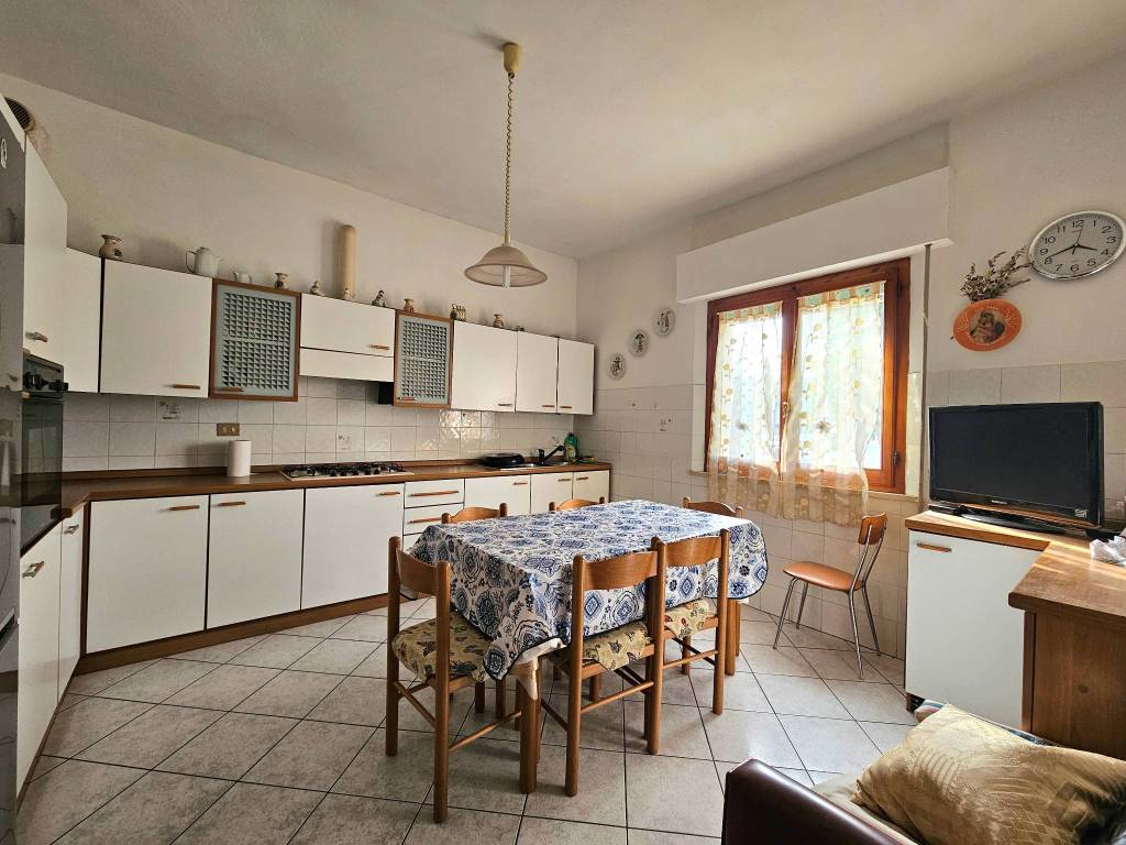 Villa a Sinalunga in Via Don Giovanni Minzoni, 25 - Foto 4