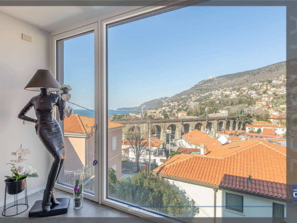 Villa a Trieste in Via del Perarolo - Foto 2