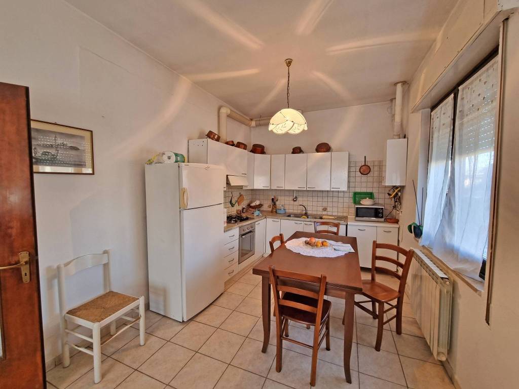 Villa a Brebbia in Via Giuseppe Verdi - Foto 5