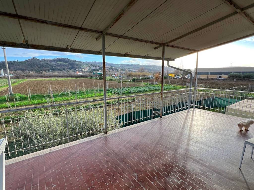 Villa a Vallefoglia in Via Toscana - Foto 5