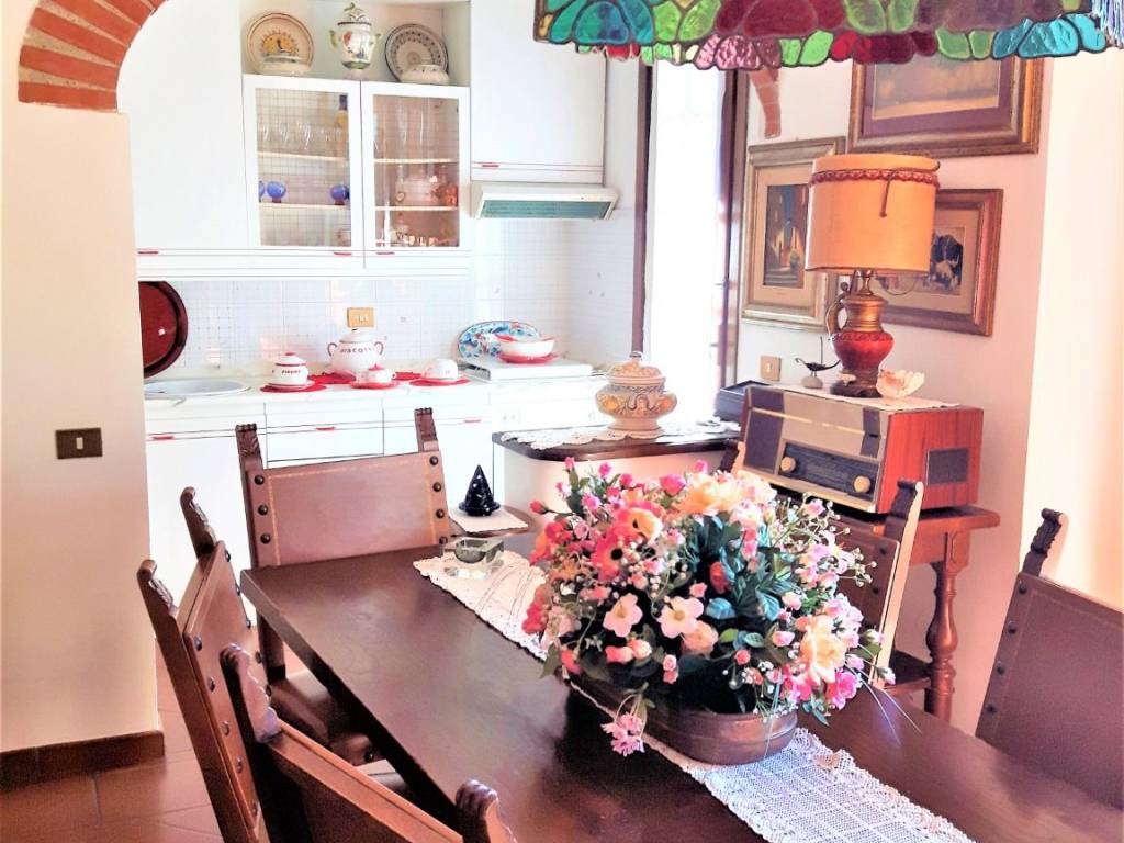 Villa a Carmignano in via ungaretti - Foto 4