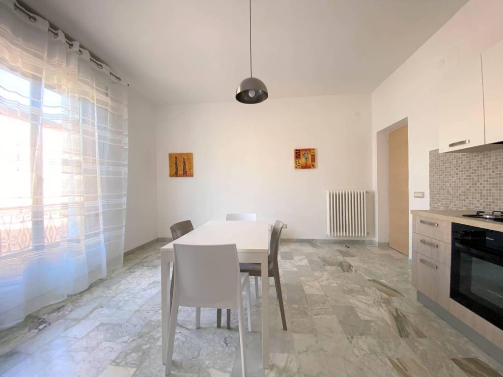 Appartamento a Catanzaro in Viale Isonzo - Foto 4