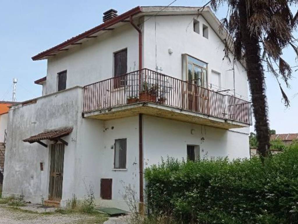 Casa indipendente a Padova in Via Pioveghetto - Foto 4