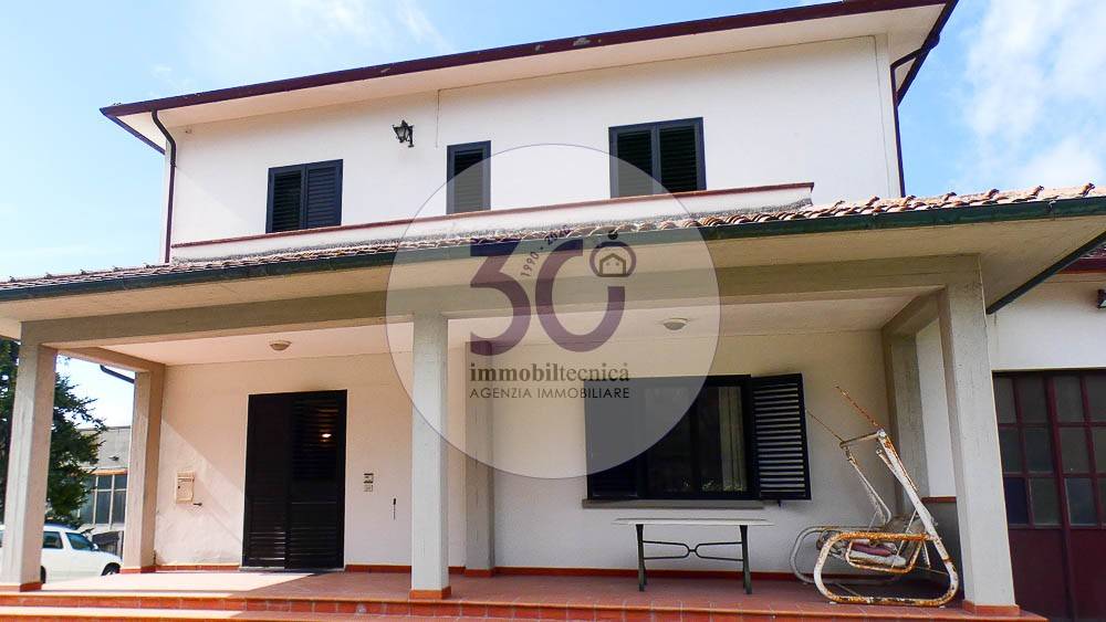 Casa indipendente a Castiglion fiorentino in montecchio - Foto 5