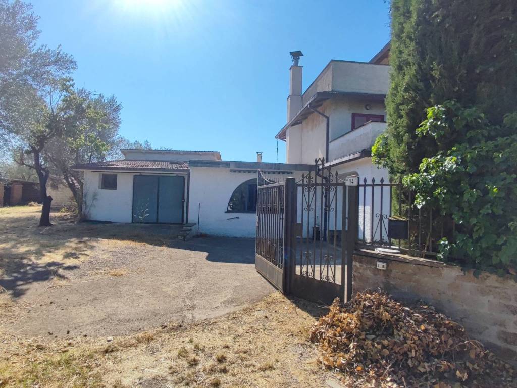 Villa a Vetralla in Via della Pietra - Foto 3