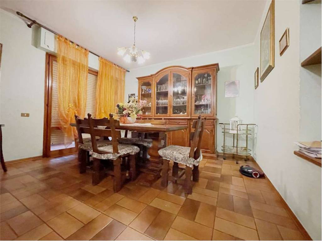 Appartamento a Uzzano in santa lucia - Foto 4