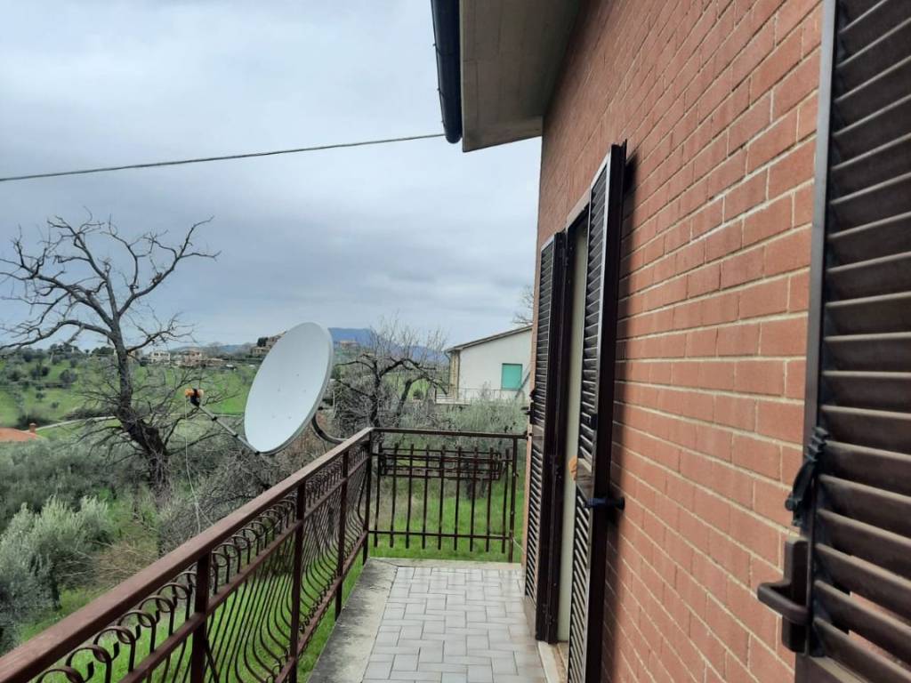Villa a Casperia in Via Guglielmo Marconi - Foto 4