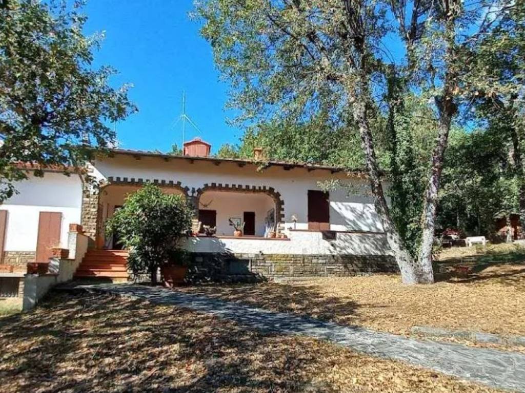 Palazzo / stabile a Reggello in Strada Provinciale di Vallombrosa - Foto 3