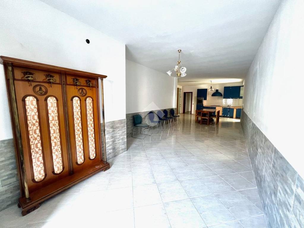 Appartamento a Iglesias in Via Roberto Cattaneo, 15 - Foto 2