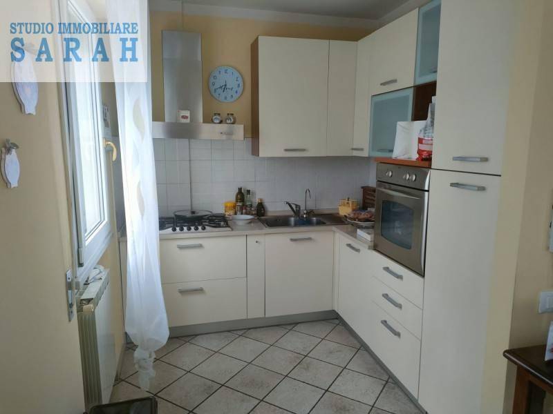 Casa indipendente a Viareggio in Via Bottego, 49 - Foto 2