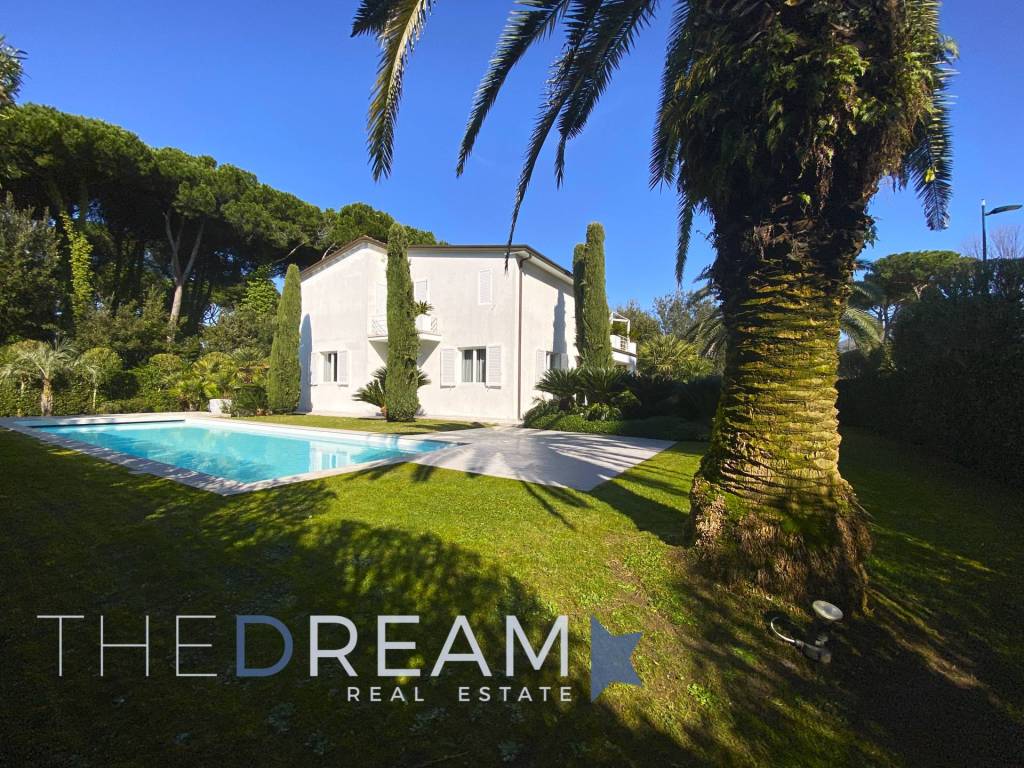 Villa a Forte dei marmi in Via Leonardo da Vinci - Foto 5