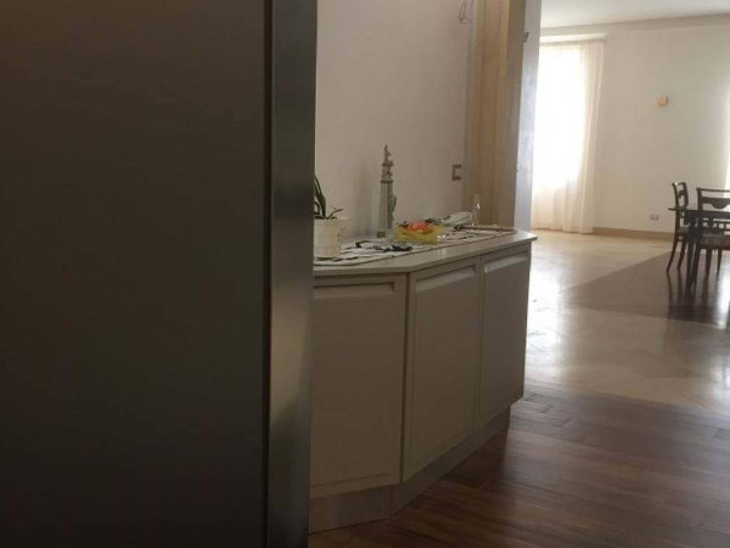 Appartamento a Brindisi in Via Palma - Foto 3