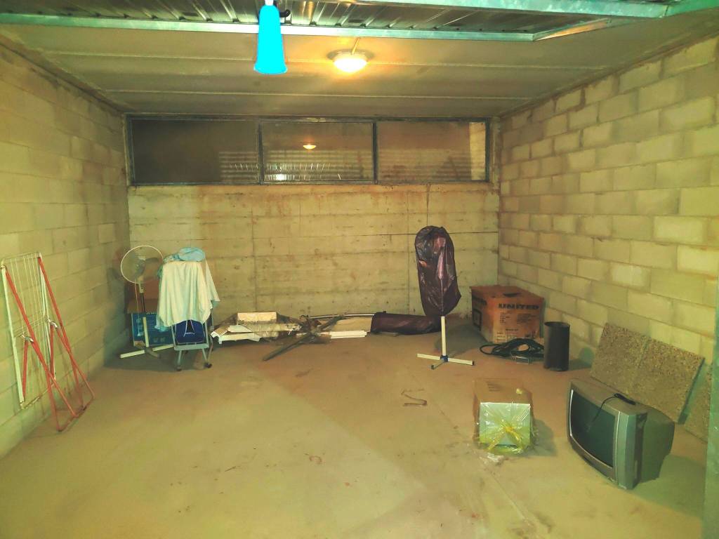 Box / garage a Chieti in Viale dell'Unità d'Italia, 1 - Foto 3