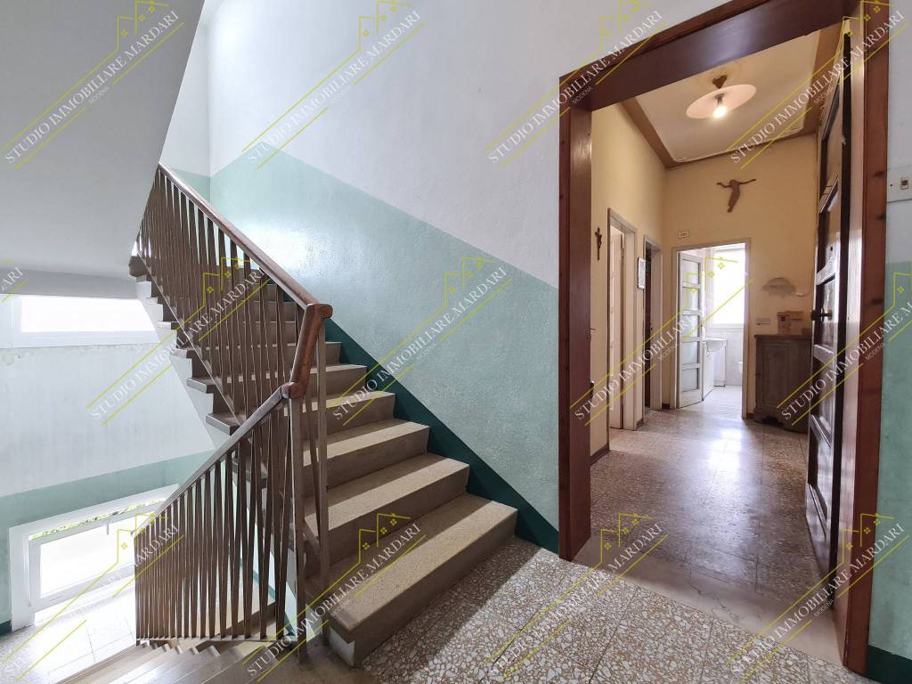 Appartamento a Modena in Via Antonio Fontanesi, 61 - Foto 2