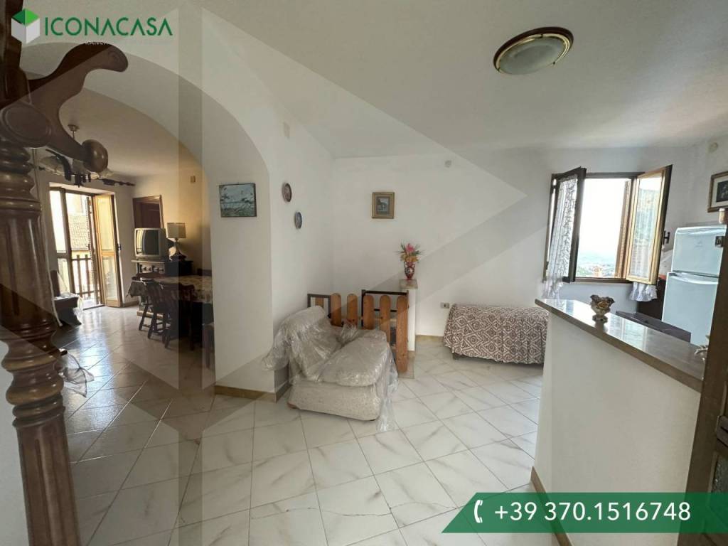 Villa a Capistrello in Piazza Ricetto, 5 - Foto 3