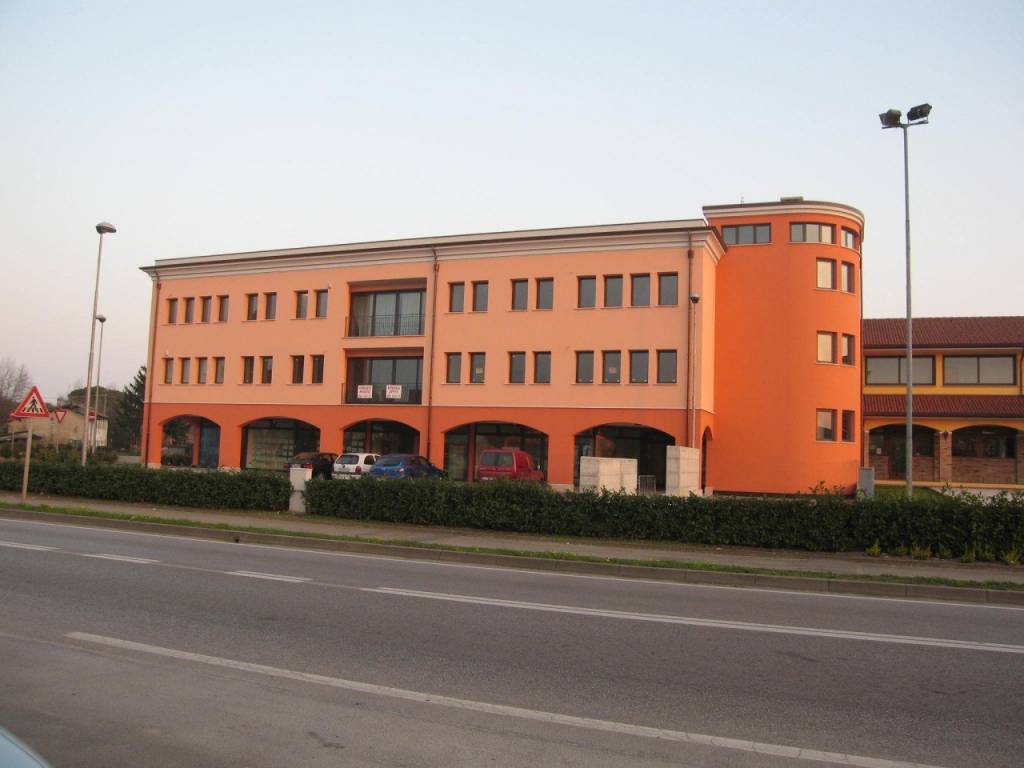 Immobile a Selvazzano dentro in via Euganea 151/E - Foto 5
