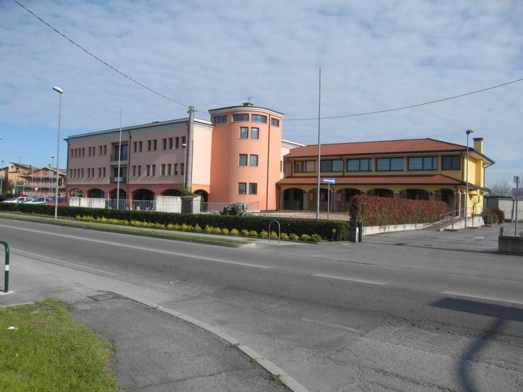 Immobile a Selvazzano dentro in via Euganea 151/E - Foto 4