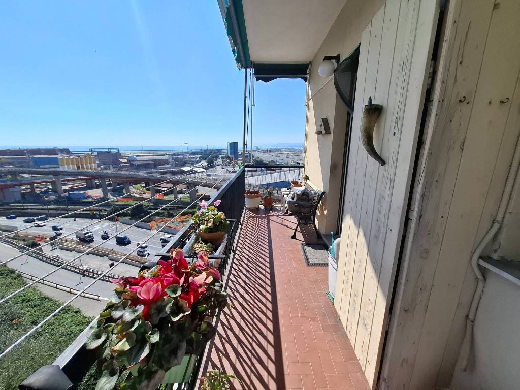 Appartamento a Genova in Via dell'Acciaio, 125 - Foto 2