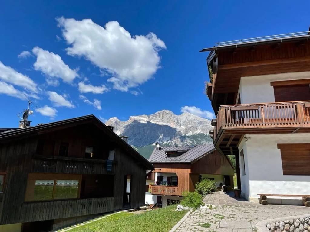 Appartamento a Cortina d'ampezzo in Via Alverà, 134 - Foto 3