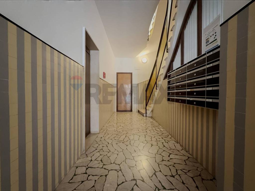 Appartamento a Pescara in Viale Vittoria Colonna, 15 - Foto 3