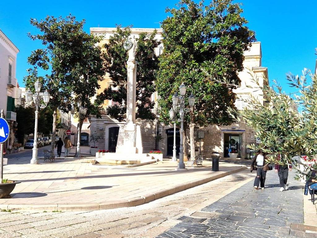 Palazzo / stabile a Trani in Via Ognissanti - Foto 2