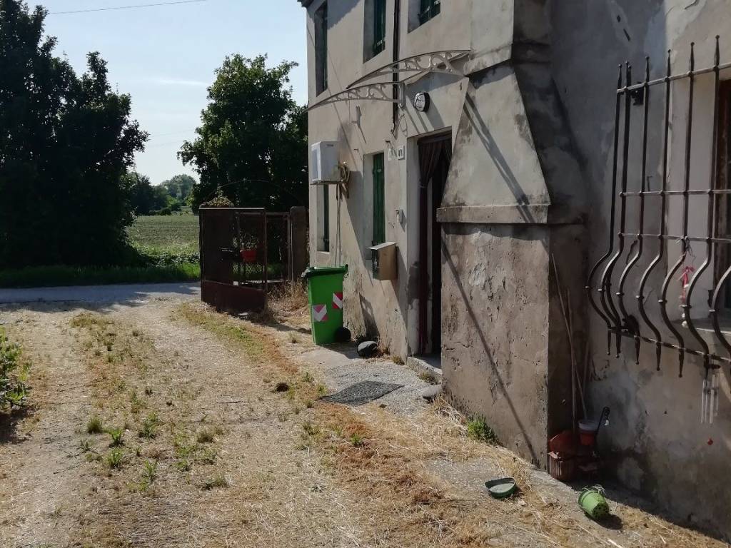 Villa a Arquà polesine in Via Bassa Ca' Marchese - Foto 2