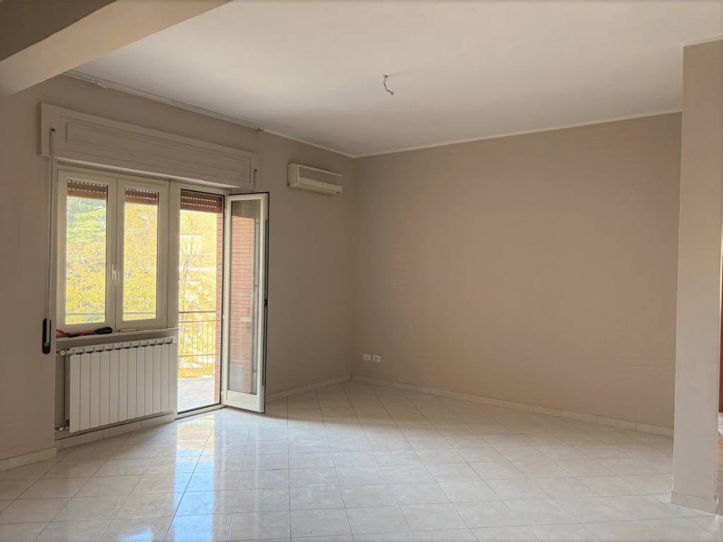 Appartamento a Viterbo in Via Santa Maria della Grotticella - Foto 2