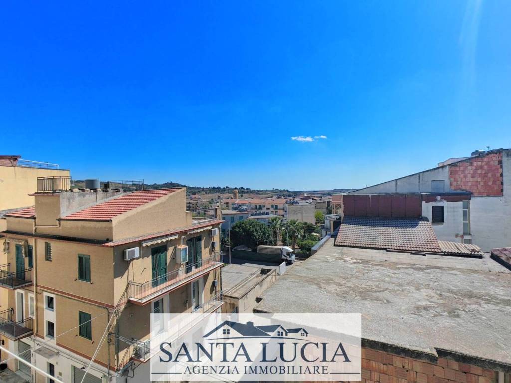 Appartamento a Canicattì in Via Vivaldi - Foto 2