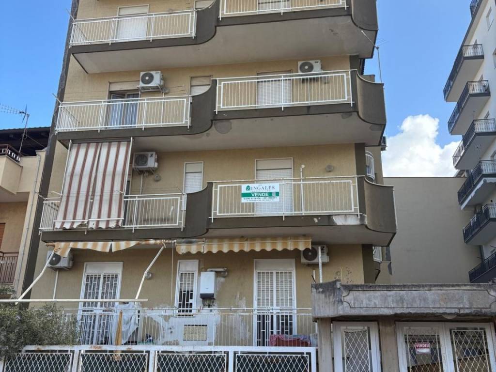 Appartamento a Bagheria in Via Orazio Costantino, 22 - Foto 2