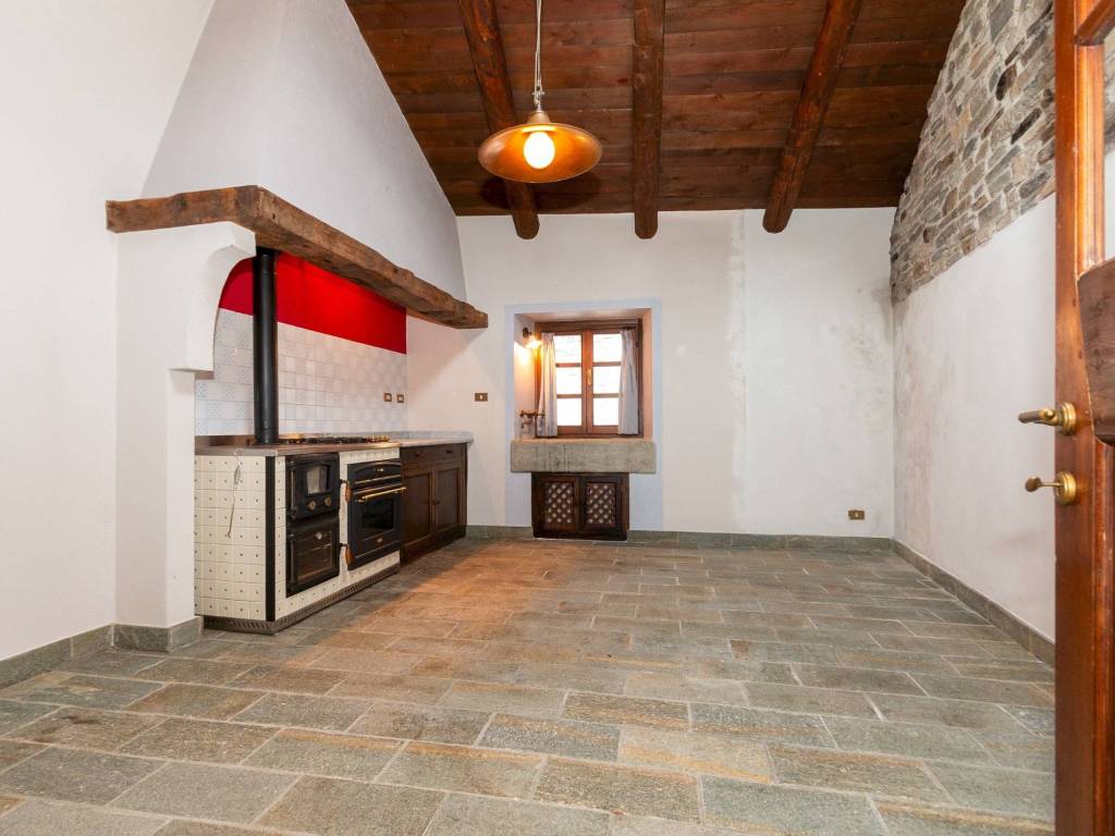 Appartamento a Stroppo in Via Sabetran, snc - Foto 2