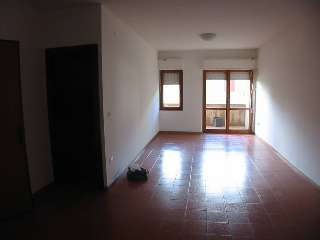 Appartamento a Carbonia in Via Giuseppe Mazzini - Foto 2