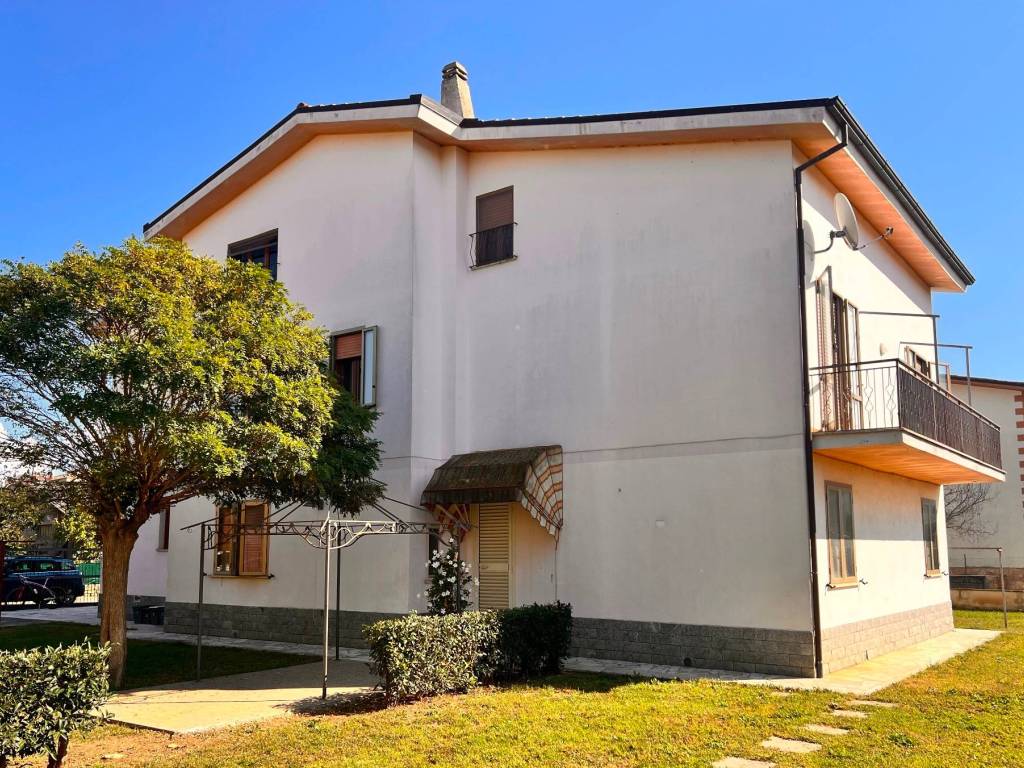 Appartamento a Capodimonte in Strada Piansano, 8 - Foto 2