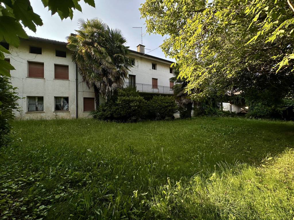 Rustico / casale a Colloredo di monte albano in Via Tricesimo - Foto 1