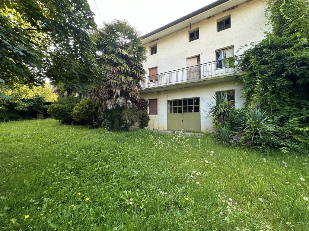 Rustico / casale a Colloredo di monte albano in Via Tricesimo - Foto 4