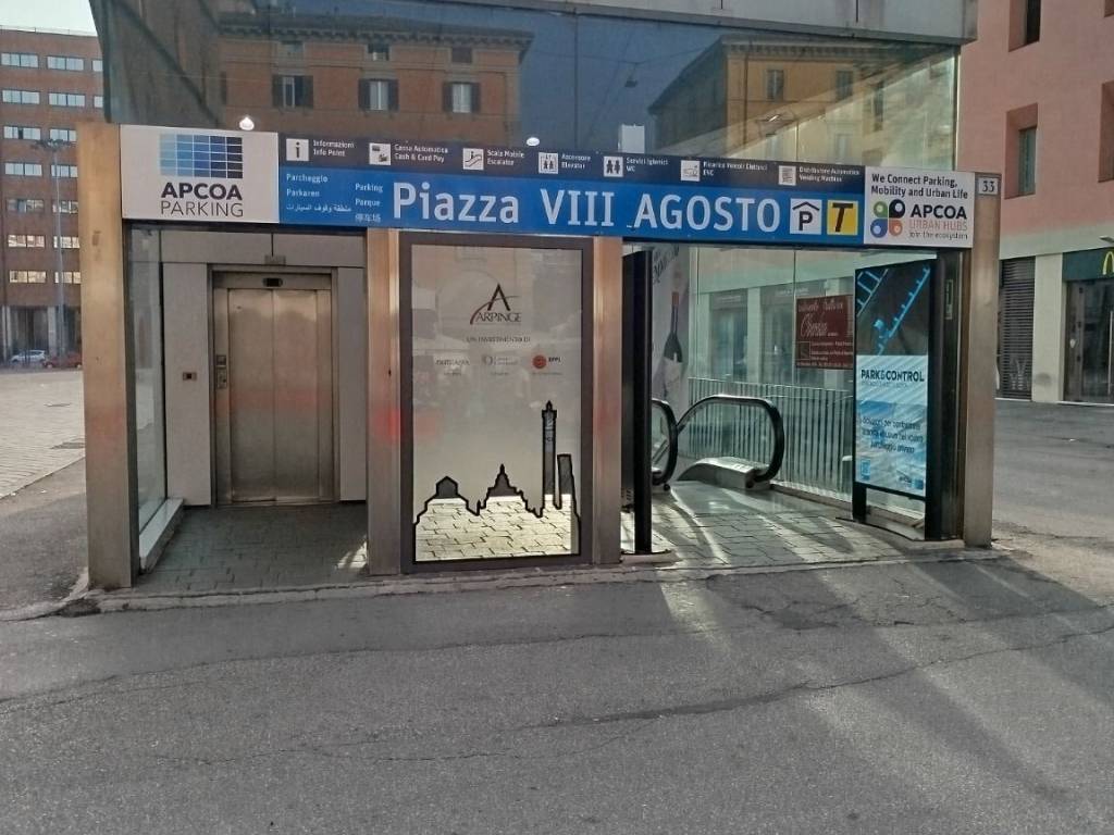 Box / garage a Bologna in Piazza dell'Otto Agosto - Foto 3