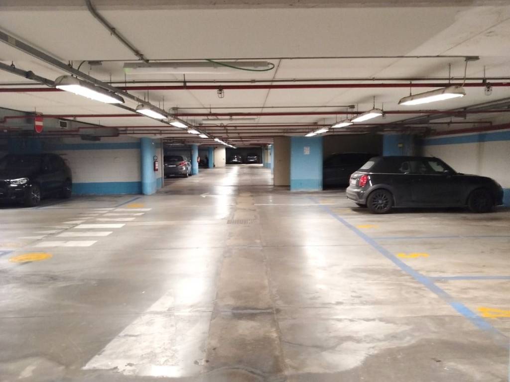 Box / garage a Bologna in Piazza dell'Otto Agosto - Foto 5