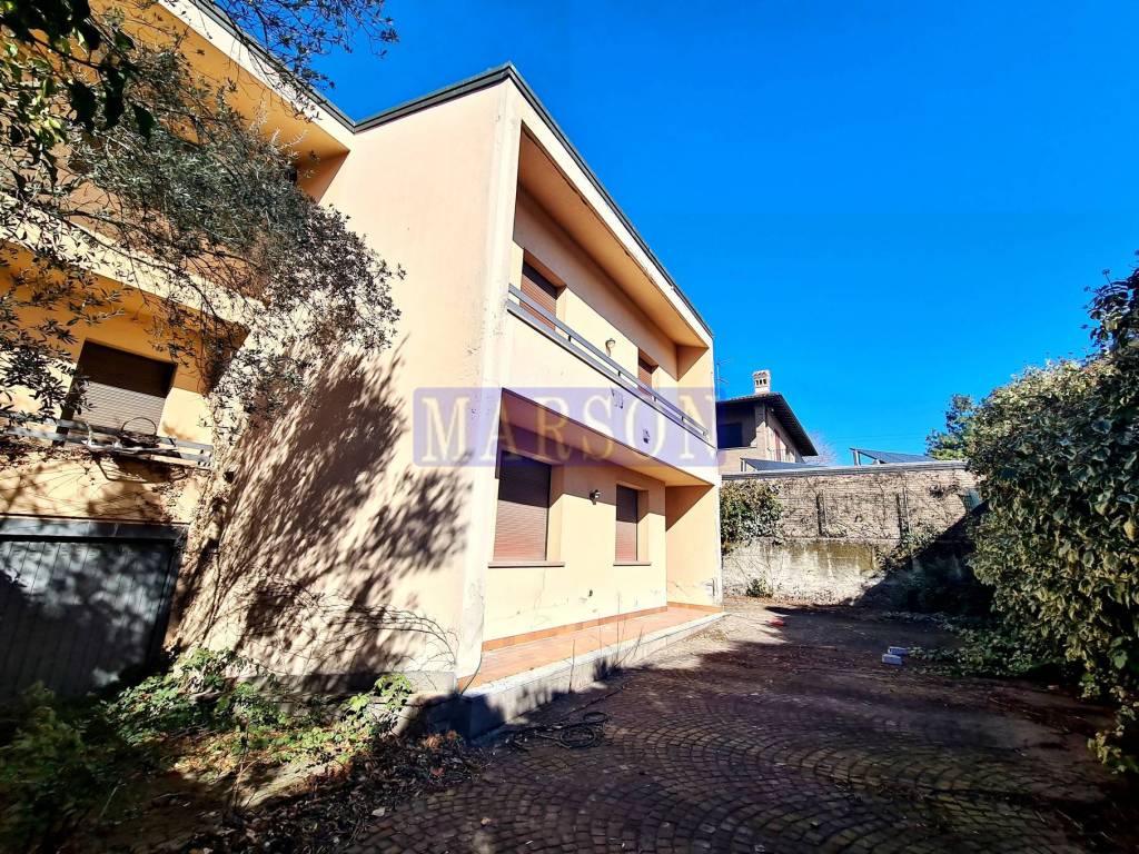 Villa a San vittore olona in Via Eugenio Montale, 36 - Foto 5