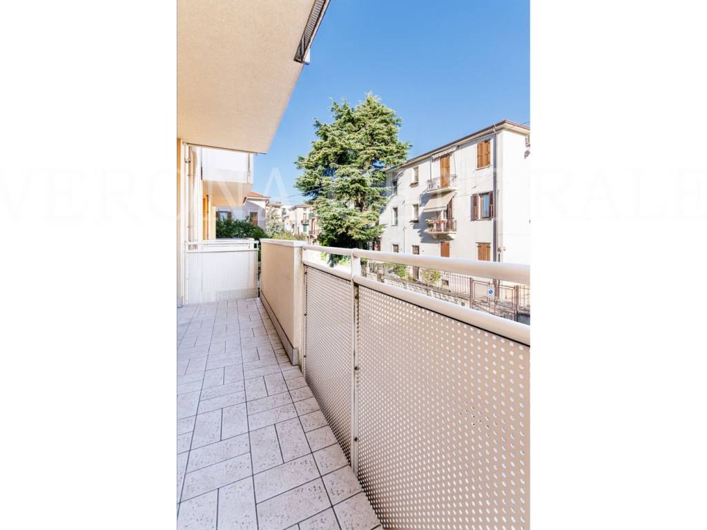 Appartamento a Verona in Via Carlo Belviglieri - Foto 5