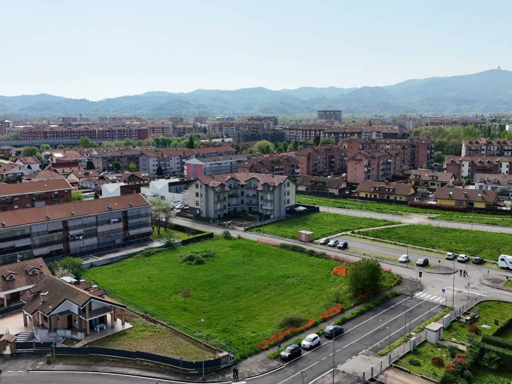 Terreno a Settimo torinese in Via Fratelli Cervi - Foto 2