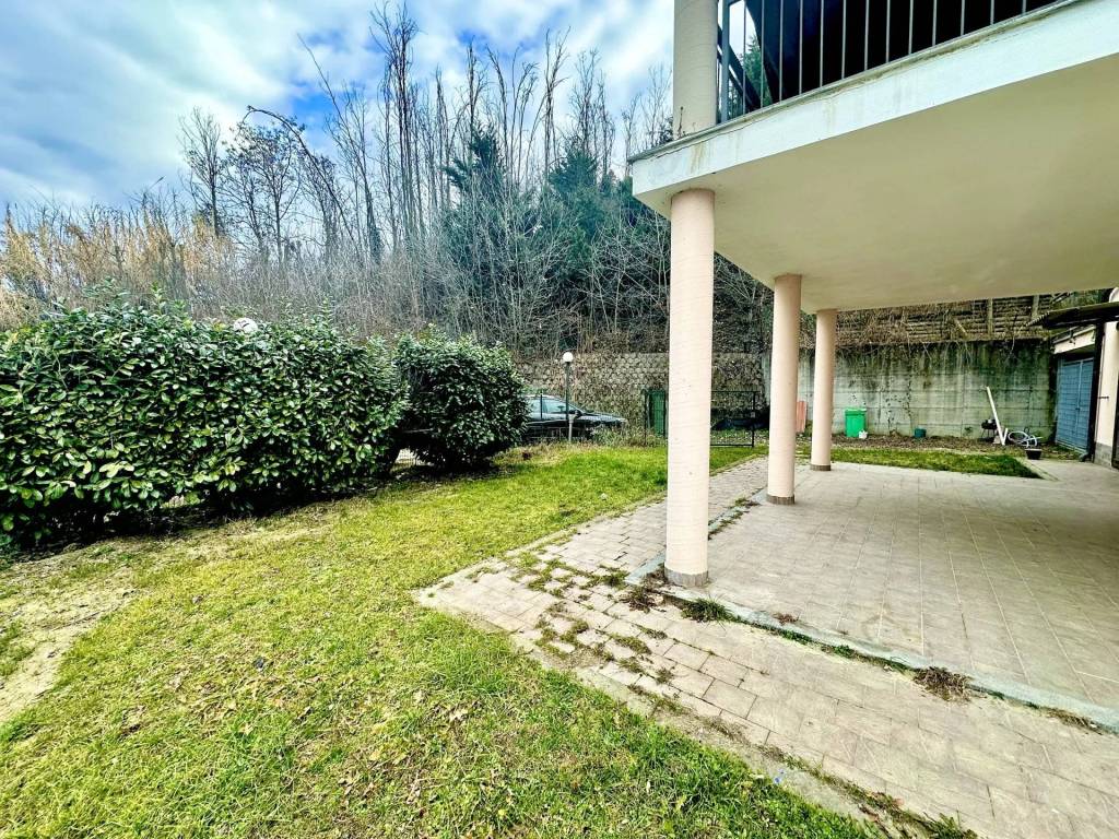 Casa indipendente a Baldissero d'alba in Località Aprato, 11 - Foto 2
