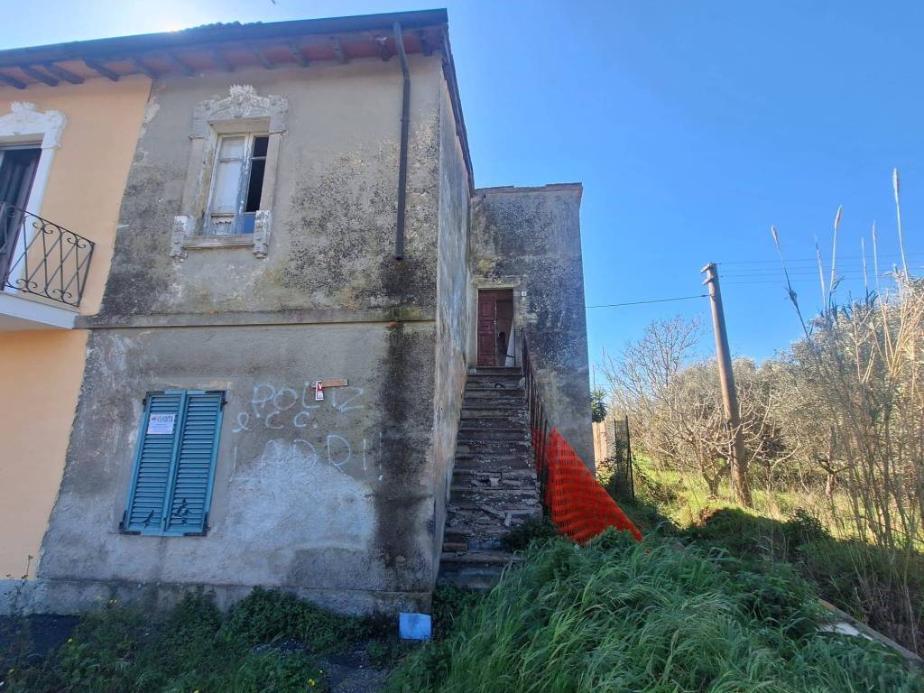 Rustico / casale a Orbetello in Strada Statale Aurelia, 35 - Foto 2