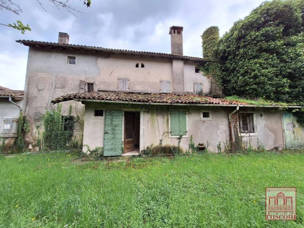 Villa a Sequals in Via G. D. Facchina, 53 - Foto 2