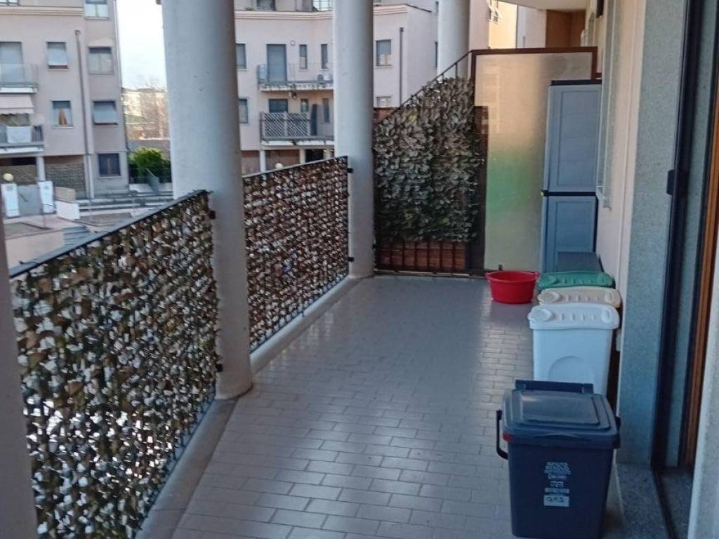Appartamento a Parma in Largo Remo Coen - Foto 2