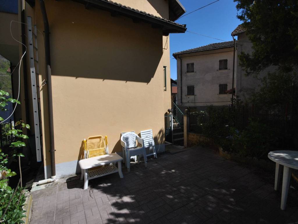 Appartamento a Busalla in Via Nuova Semino - Foto 3