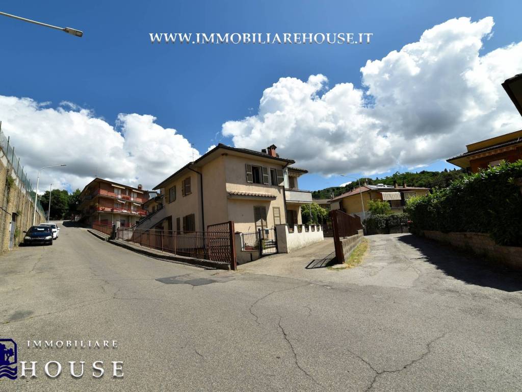 Appartamento a Bolsena in Via della Rena, 24 - Foto 2