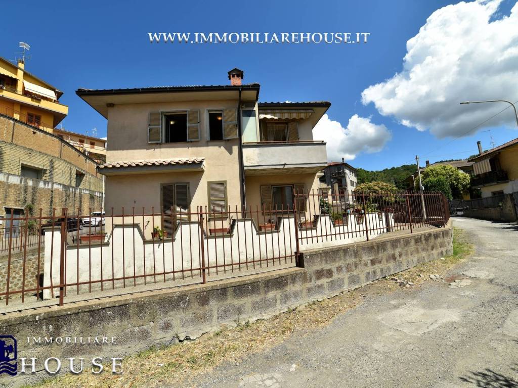 Appartamento a Bolsena in Via della Rena, 24 - Foto 3