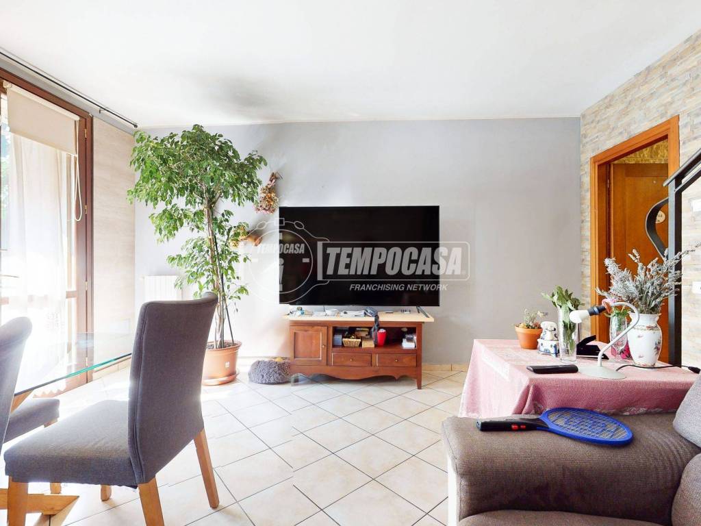 Casa indipendente a Mantova in Via Carlo Levi 25/B - Foto 2