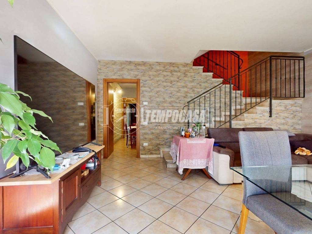 Casa indipendente a Mantova in Via Carlo Levi 25/B - Foto 4
