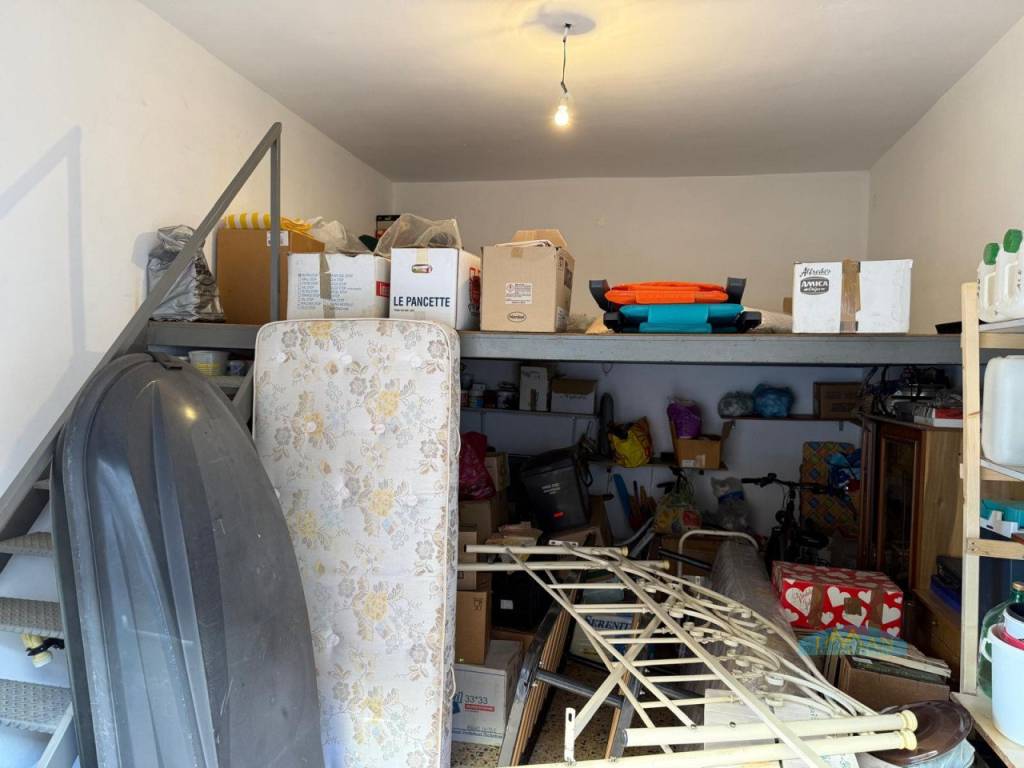 Box / garage a Ceglie messapica in Via Napoli - Foto 2