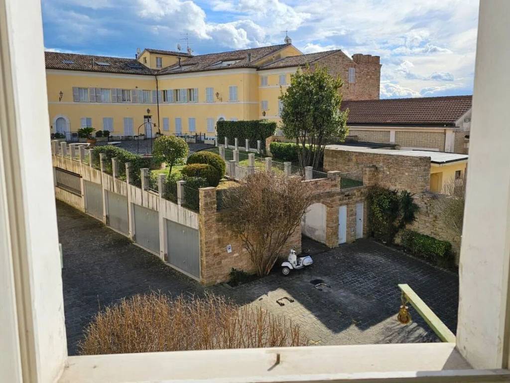 Appartamento a Camerano in Via San Apollinare - Foto 2